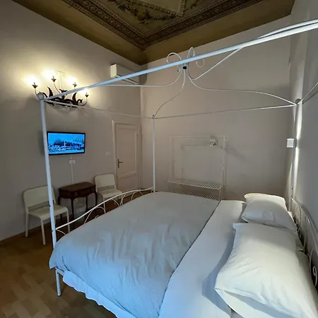 Dante Alighieri 3* Florencia