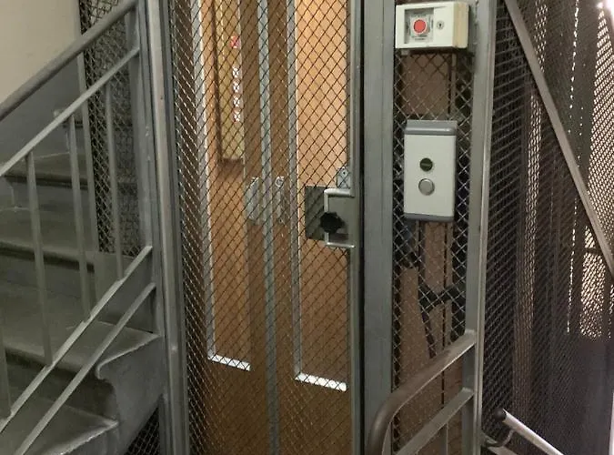 Alojamento de Acomodação e Pequeno-almoço Dante Alighieri 3*