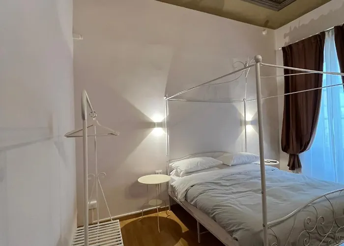 Dante Alighieri Alojamento de Acomodação e Pequeno-almoço 3*