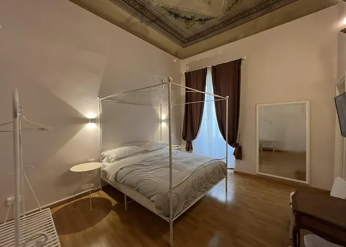 Alojamento de Acomodação e Pequeno-almoço Dante Alighieri Florença