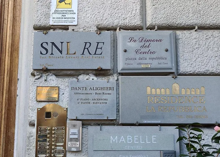 Dante Alighieri 3* Firenze